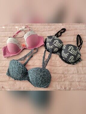 PINK Victoria Secret Lot Bras Logo Lace Black Script Body Lined Demi 32C Push-up